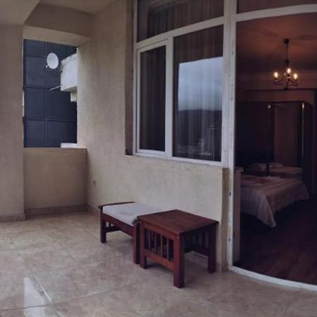 1 Bedroom Unit With Patio Tbilisi Zewnętrze zdjęcie